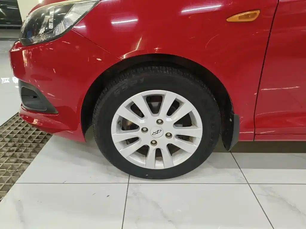 Fengyun 2 2015 1.5L Manual Elite Edition — миниатюра 23
