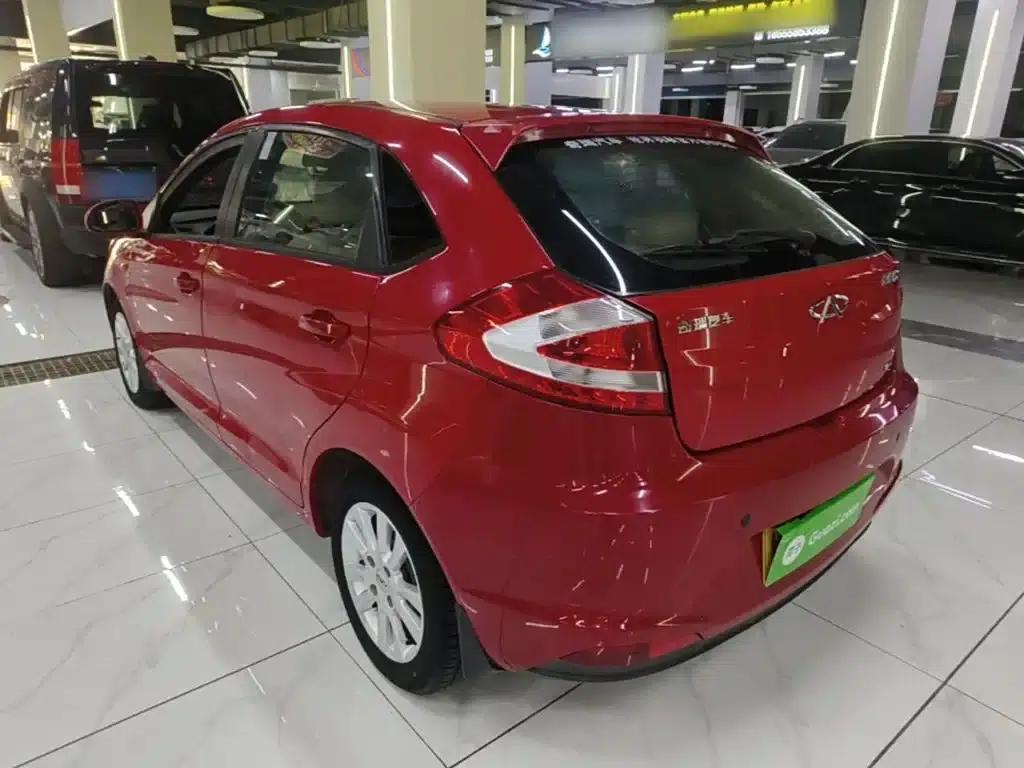 Fengyun 2 2015 1.5L Manual Elite Edition — миниатюра 5