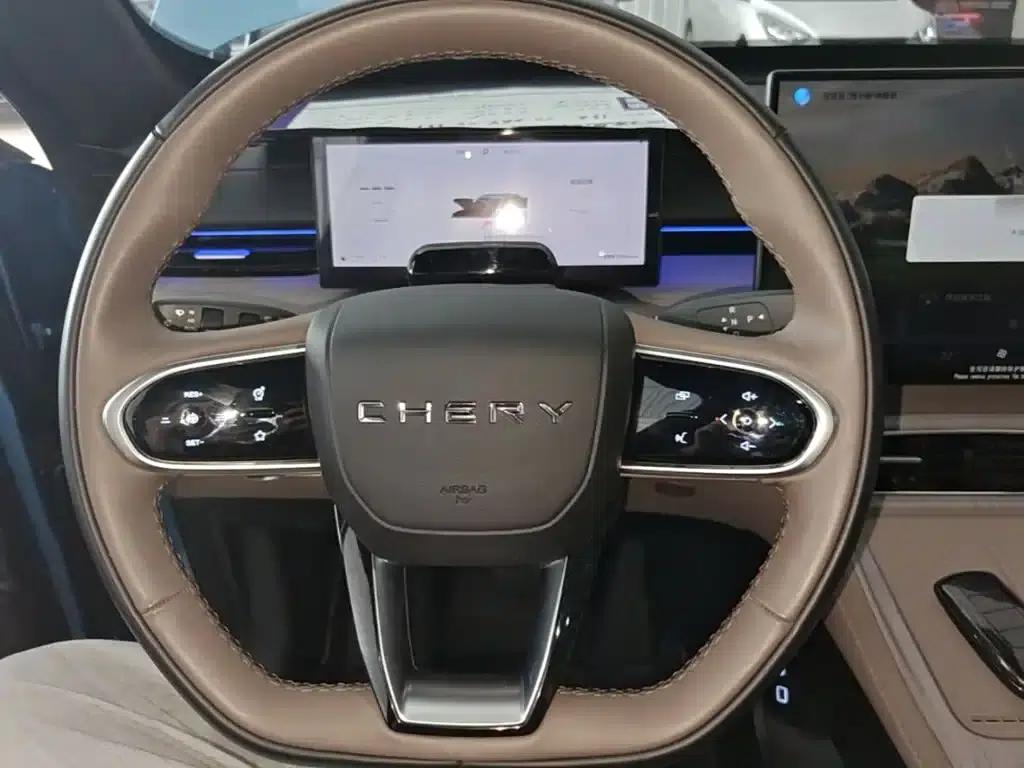 Chery Tiggo 8 PLUS C-DM 2025 1.5T 116km/h Premium 5-seater — миниатюра 11