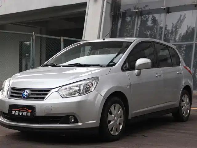 Venucia R50 2013 1.6L Automatic Fashion Edition