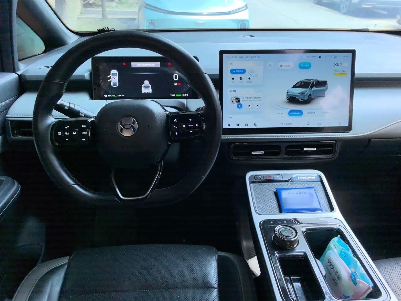 Hycan Z03 2022 510 km Range Chaozhi Version 135 kW 63.98 kWh — миниатюра 10