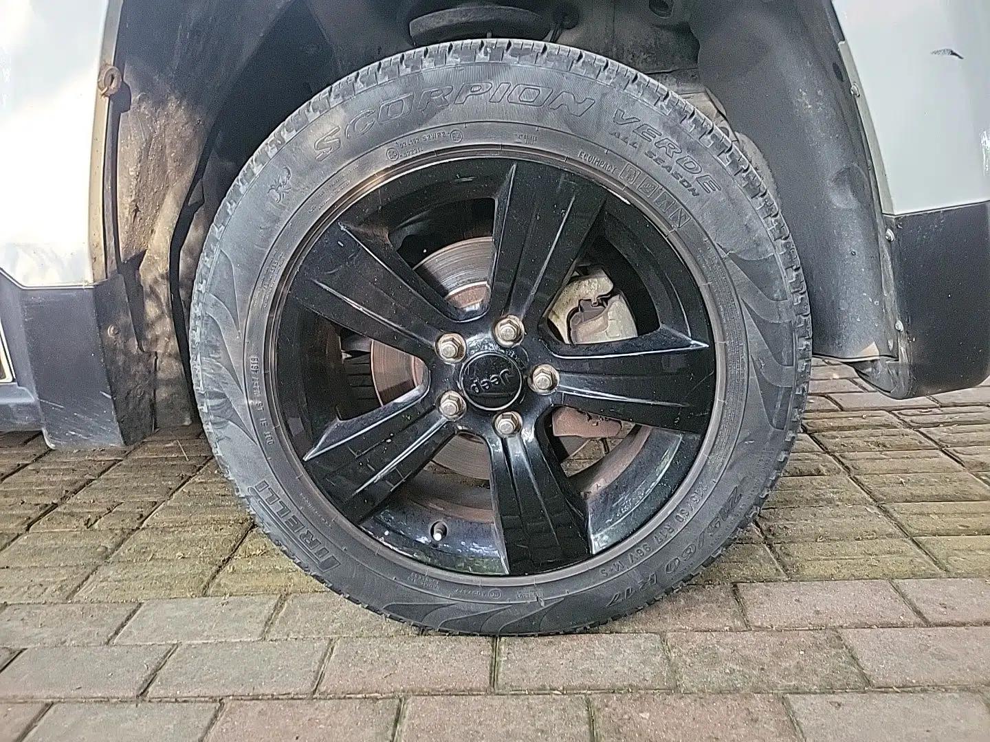 Jeep Patriot 2014 2.4L Serpentine Collection Edition — миниатюра 8