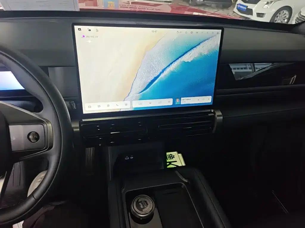 Fengyun X3 PLUS 2025 501 AWD Smart Edition — миниатюра 13
