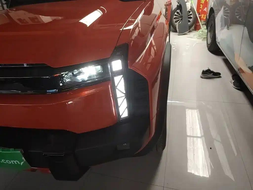 Fengyun X3 PLUS 2025 501 AWD Smart Edition — миниатюра 24