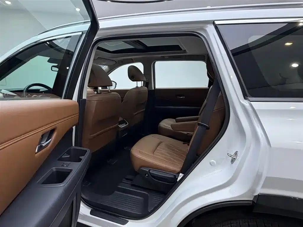 2024 Volkswagen Land Cruiser 380VC-TURBO 4WD Supreme Edition (6-seater) — миниатюра 18