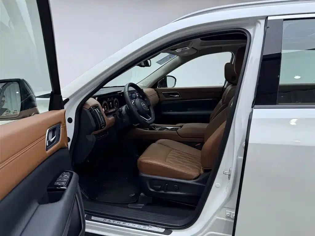 2024 Volkswagen Land Cruiser 380VC-TURBO 4WD Supreme Edition (6-seater) — миниатюра 10