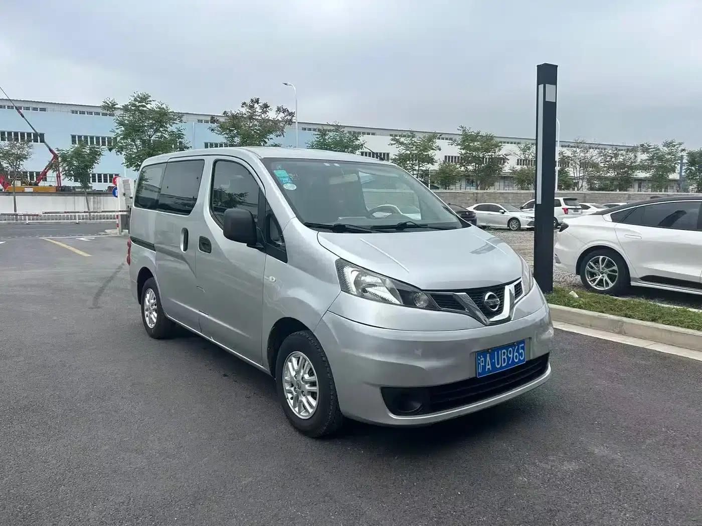 Nissan NV200 2014 1.6L Manual Deluxe (National V Emission Standard) — миниатюра 3