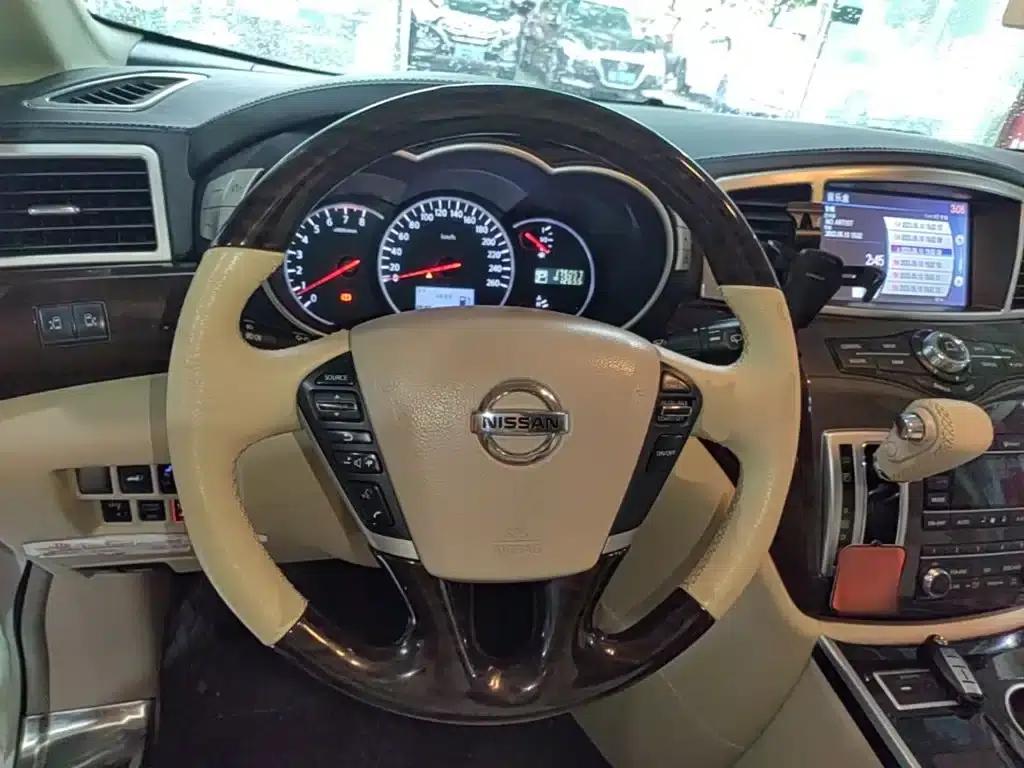 Quest 2015 3.5L SL — миниатюра 11