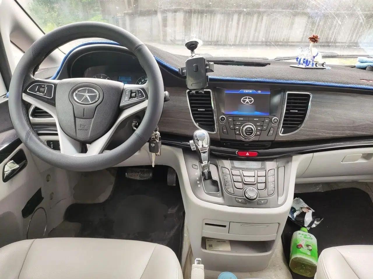 JAC Group Refine M5 2013 2.0T Gasoline Automatic Business Edition — миниатюра 9