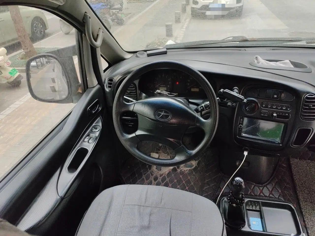 JAC Group Refine 2015 2.0L Shuttle Gasoline Long-Wheelbase Comfort Version HFC4GA3-3D — миниатюра 10