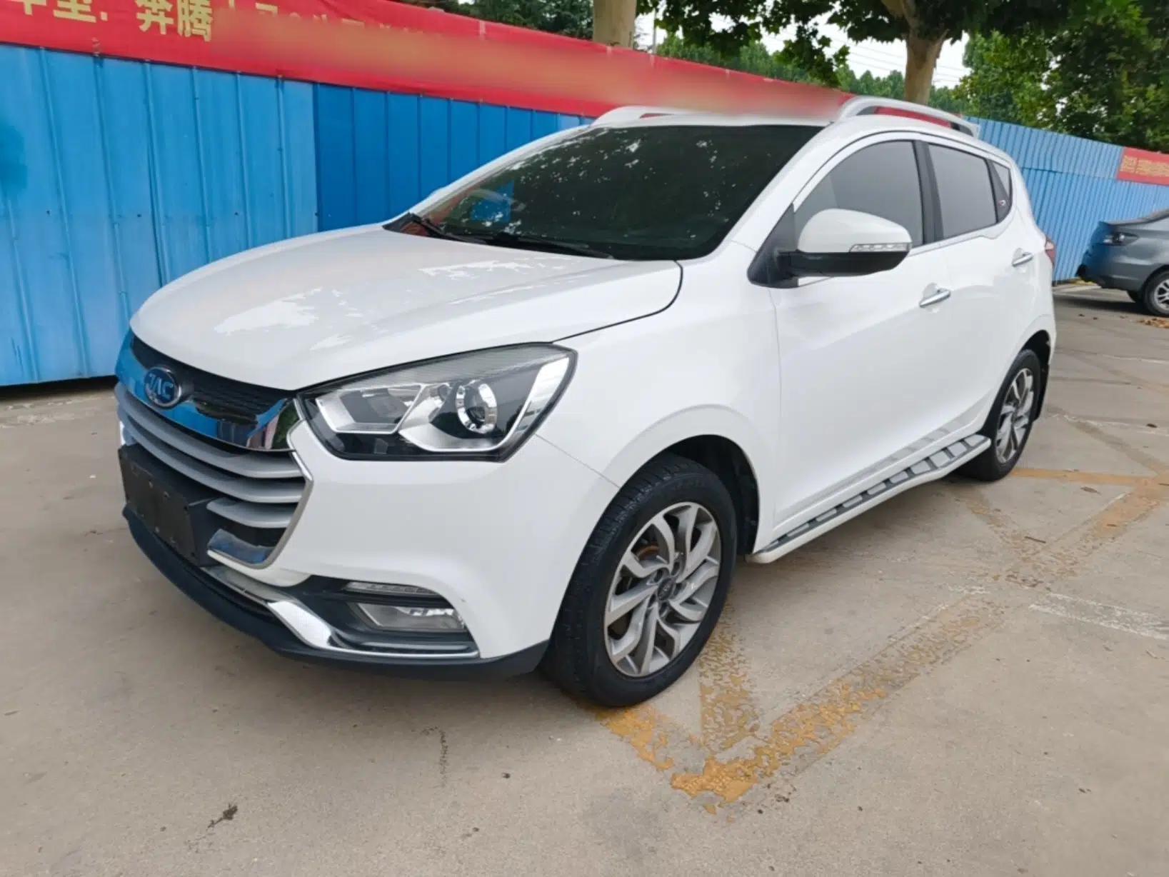 JAC Group Refine S2 2017 1.5L Manual Luxury Model — миниатюра 1