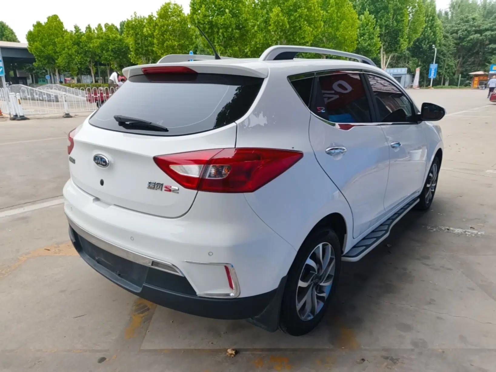 JAC Group Refine S2 2017 1.5L Manual Luxury Model — миниатюра 6