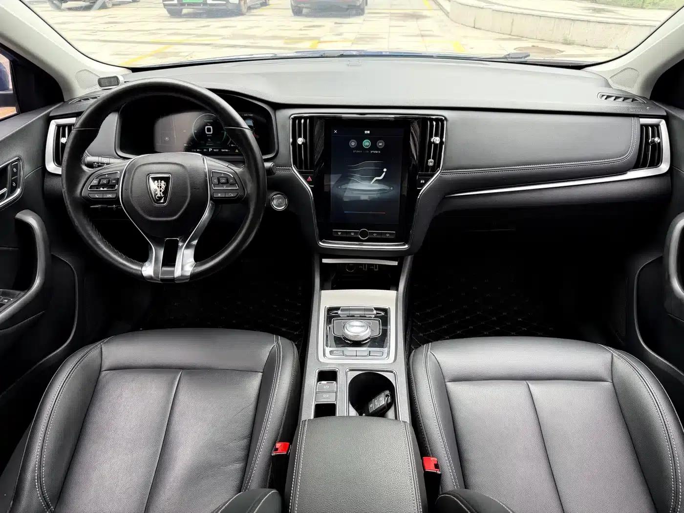 Roewe i6 New Energy 2017 45T Hybrid Connected Smart Edition — миниатюра 7