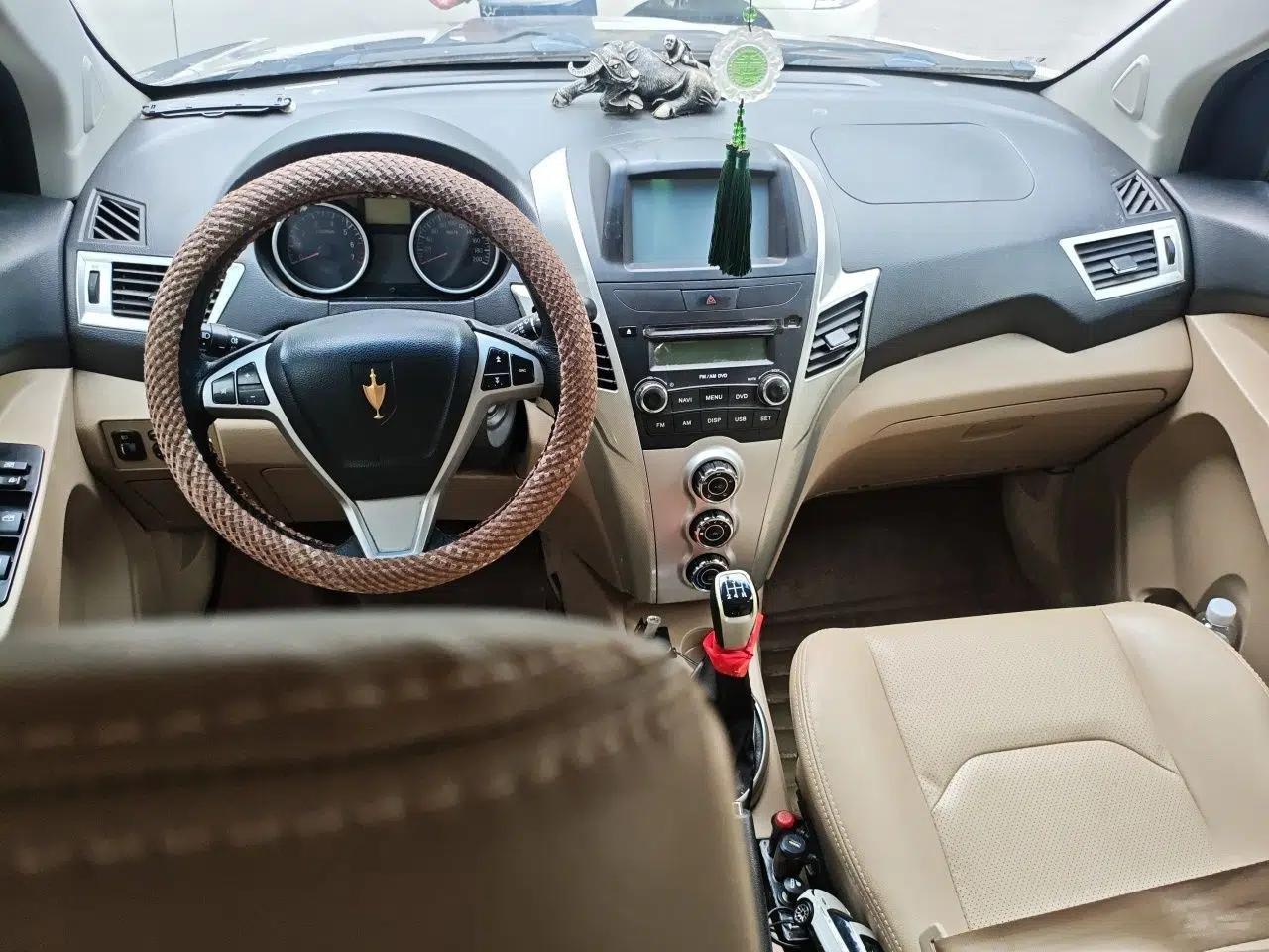 Jinbei Zhishang S30 2015 1.5L Manual Elite Model — миниатюра 9