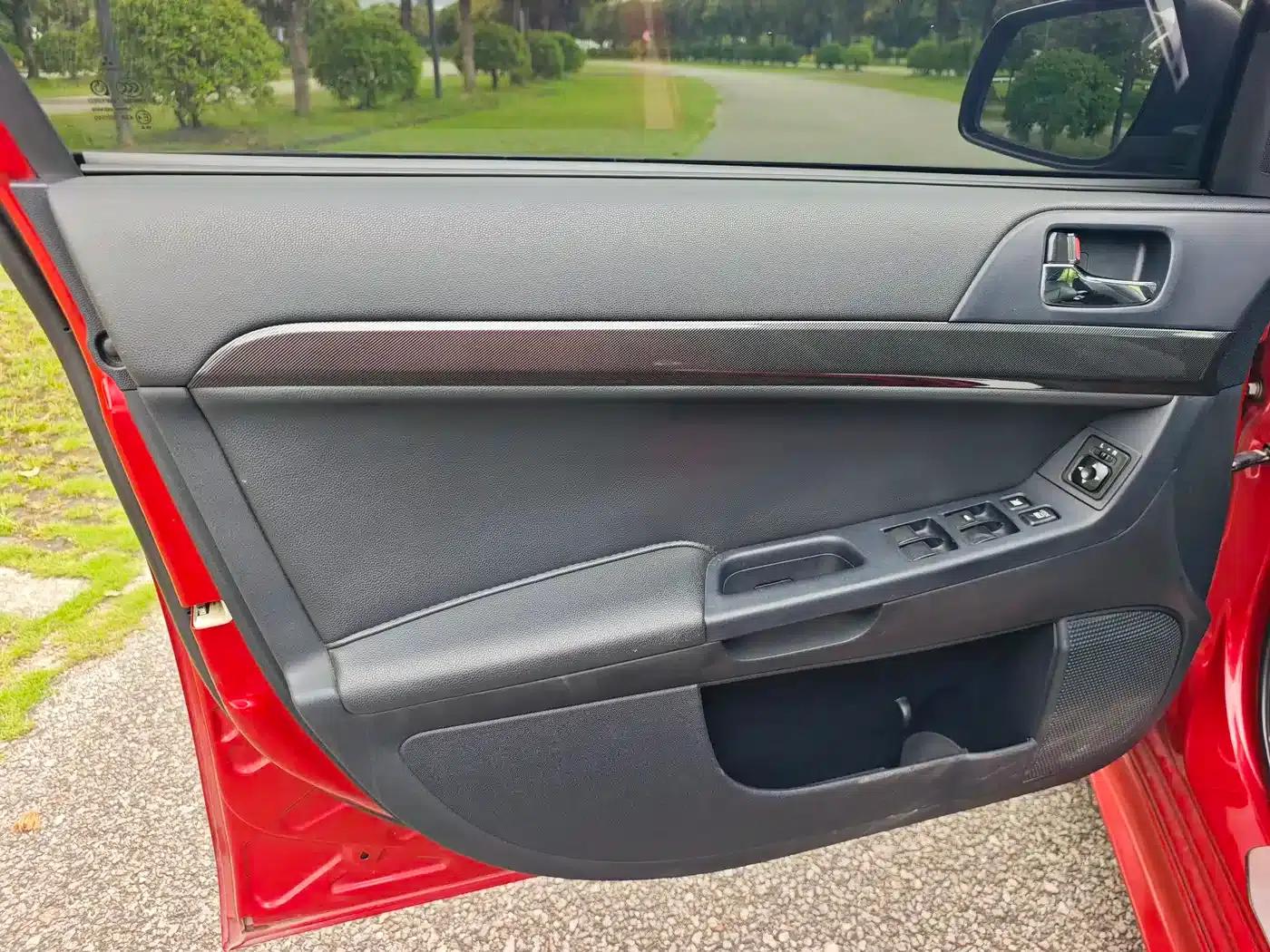 Lancer EX 2011 Luxury Edition 1.8L CVT Limited Edition — миниатюра 14