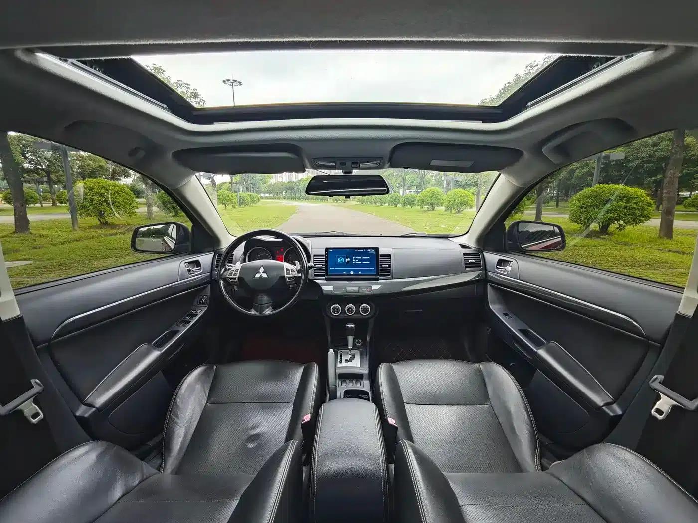 Lancer EX 2011 Luxury Edition 1.8L CVT Limited Edition — миниатюра 21