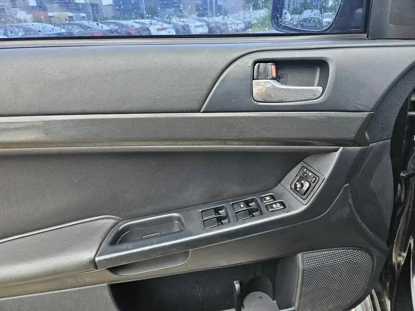 Lancer EX 2012 Luxury Edition 1.8L Manual — миниатюра 8