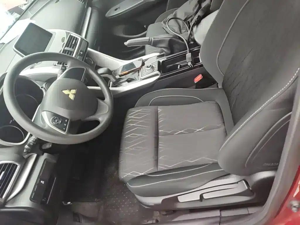 Eclipse Cross 2018 1.5T CVT 2WD Fearless Edition — миниатюра 15