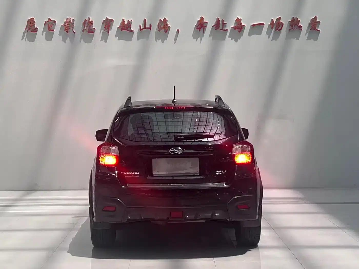 Subaru XV 2012 2.0i Luxury Edition — миниатюра 2