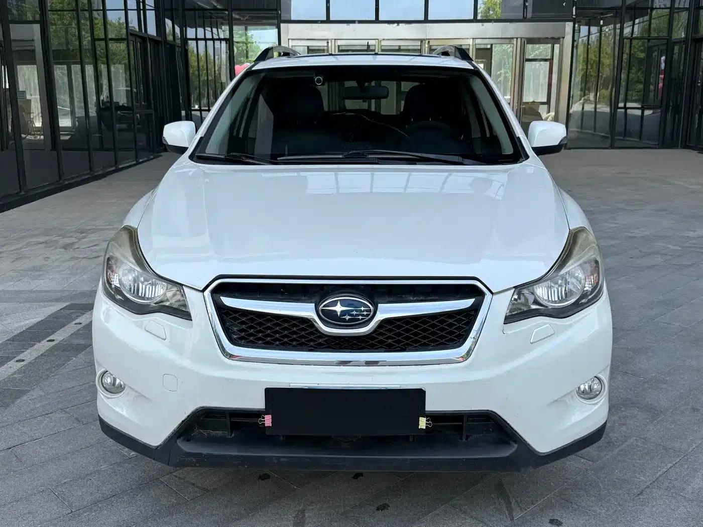 Subaru XV 2012 2.0i Luxury Edition — миниатюра 2