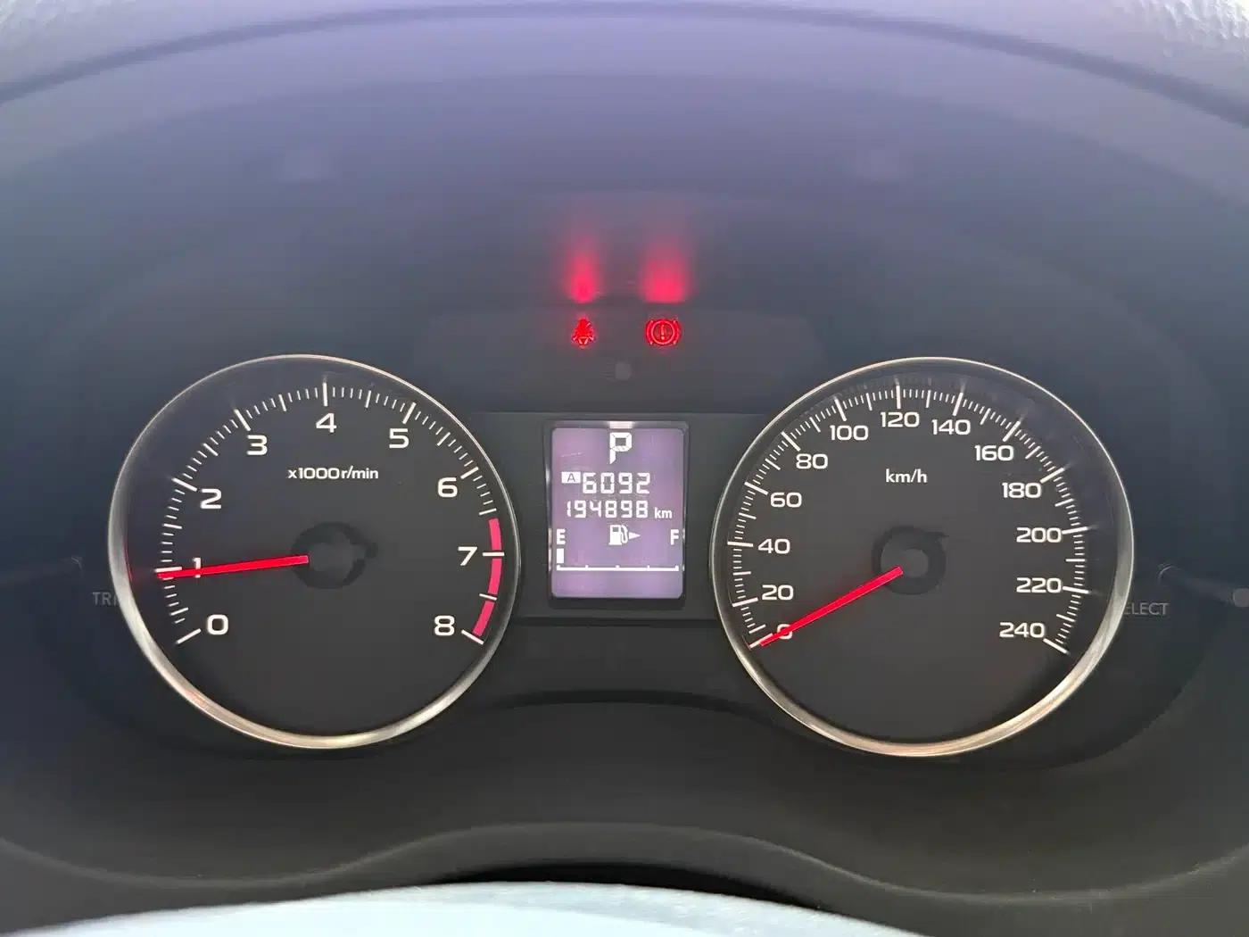 Subaru XV 2012 2.0i Luxury Edition — миниатюра 10