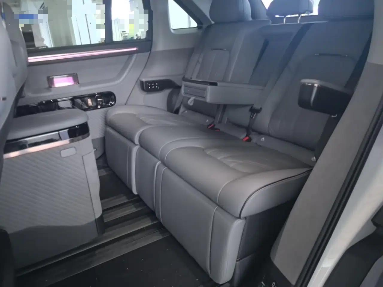 Zeekr MIX 2025 Intelligent Driving Version — миниатюра 20