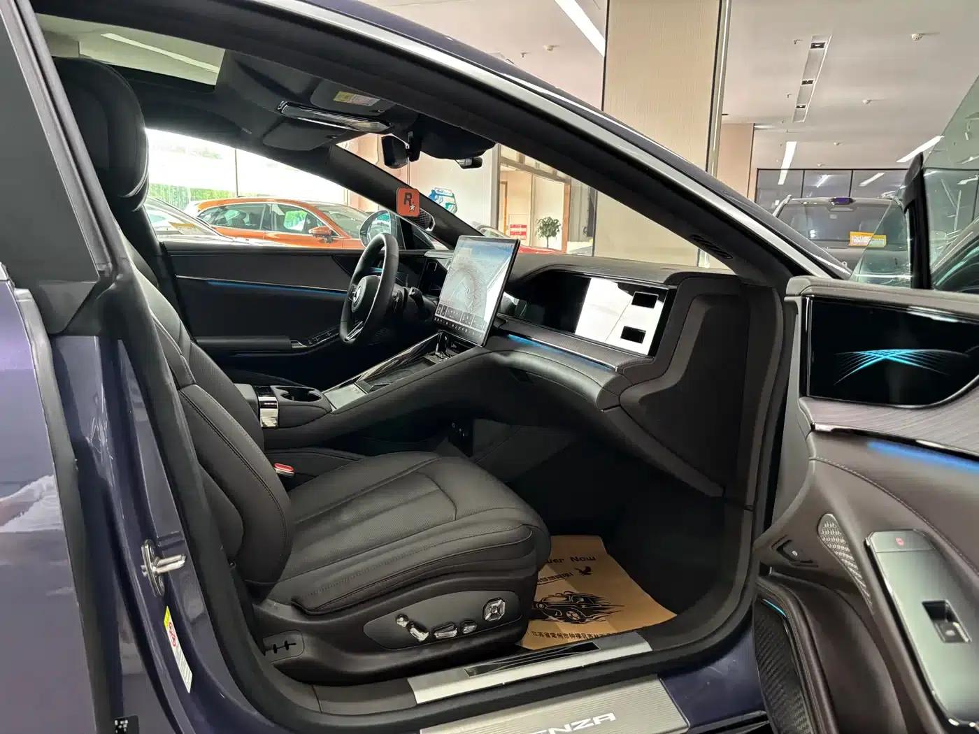 Denza Z9 2024 Model, 1100km Range, 4WD Ultra Edition — миниатюра 17
