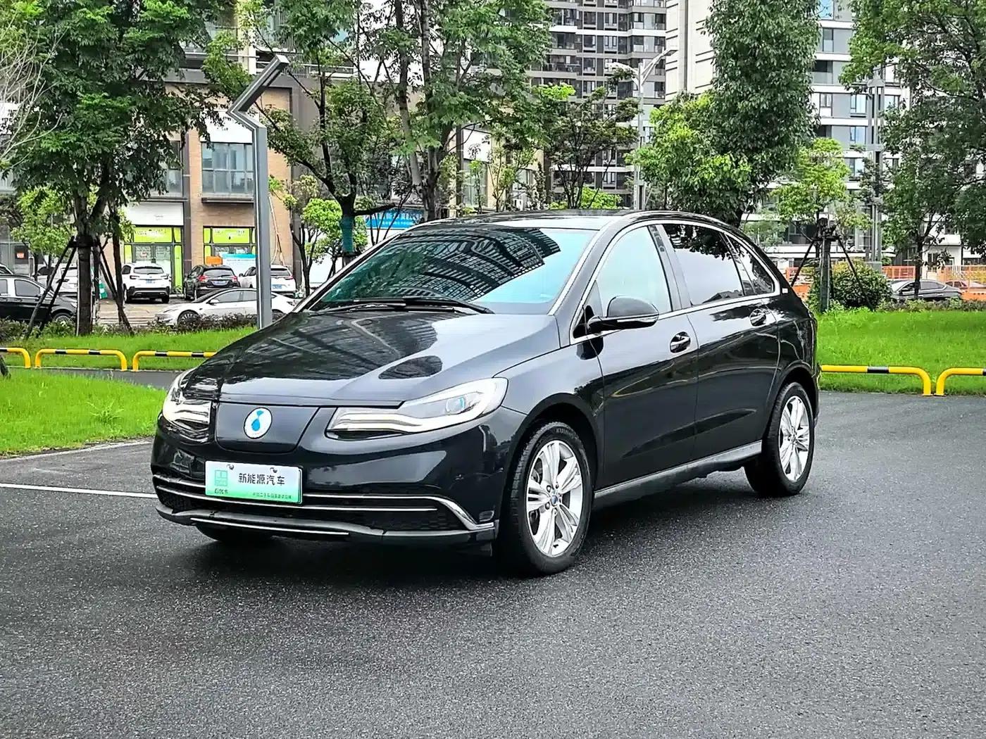 Denza 2018 500 Glory Edition — миниатюра 1