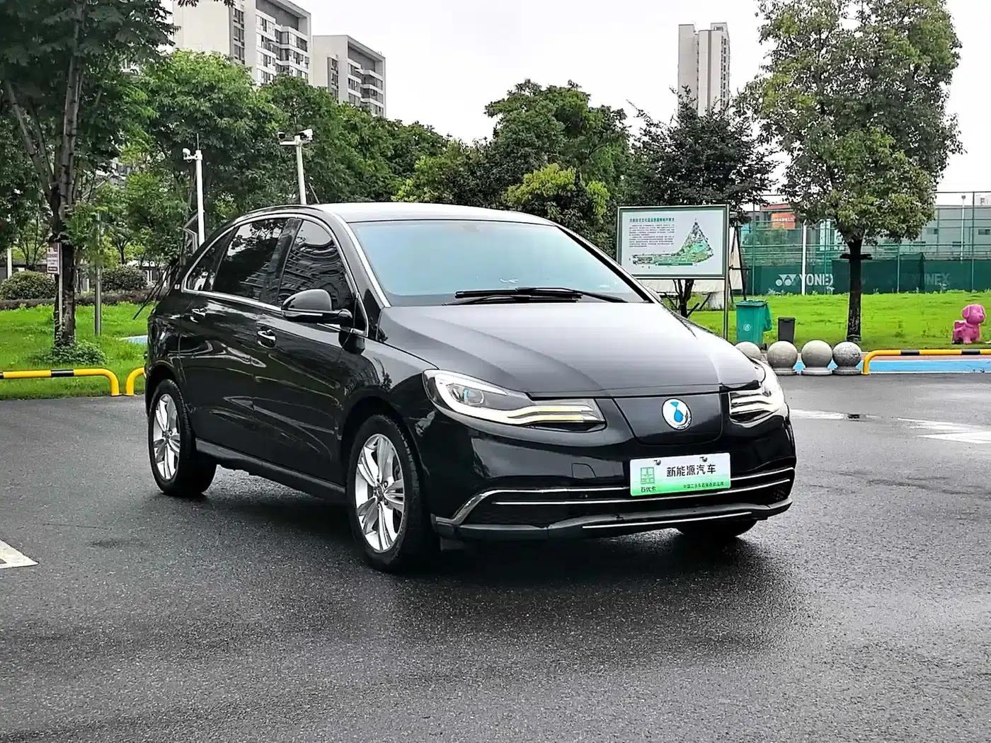 Denza 2018 500 Glory Edition — миниатюра 3