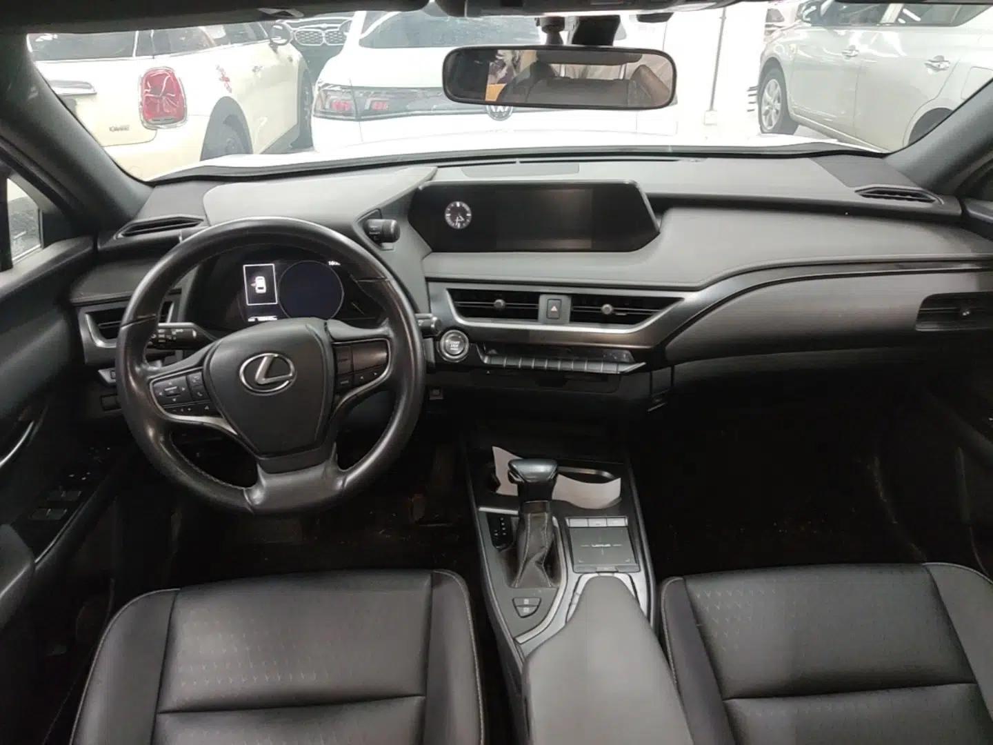 Lexus UX 2020 200 Special Edition — миниатюра 12