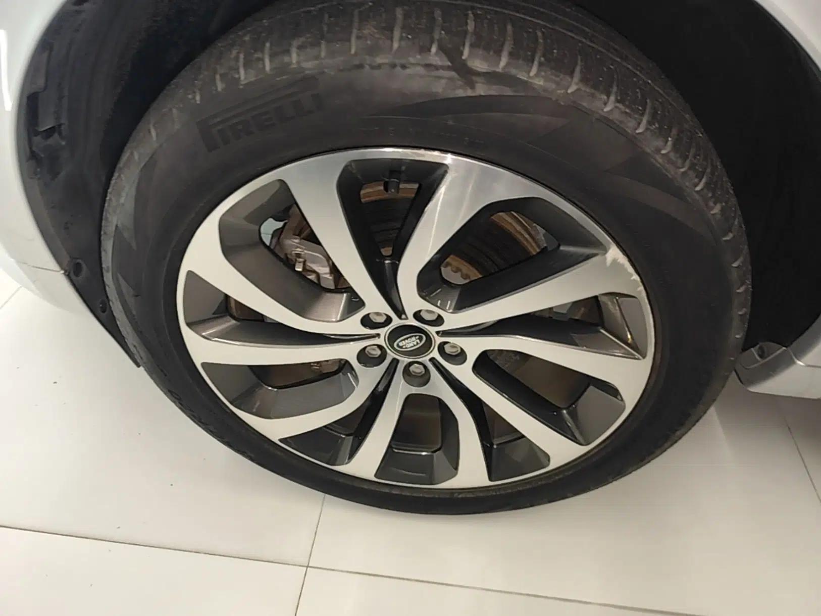 Land Rover Discovery Sport New Energy 2022 Facelifted P300e Plug-in Hybrid Electric Version — миниатюра 10