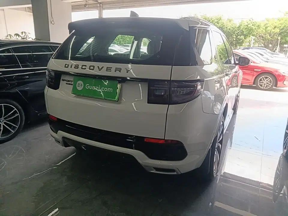 Land Rover Discovery Sport New Energy 2021 P300e Performance Tech Edition — миниатюра 6
