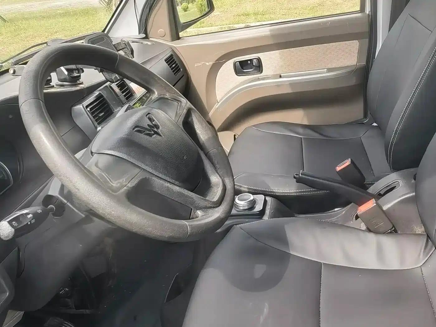 Wuling EV50 2021 model van logistics vehicle, Lishen 41.6kWh Liuji electric control system — миниатюра 11