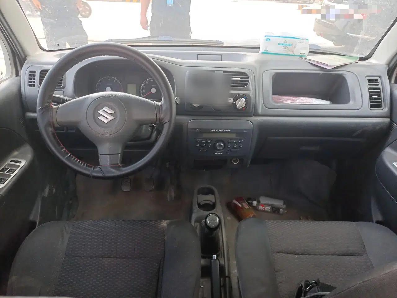 Suzuki Wagon R 2016 1.4L Manual Value Model — миниатюра 9