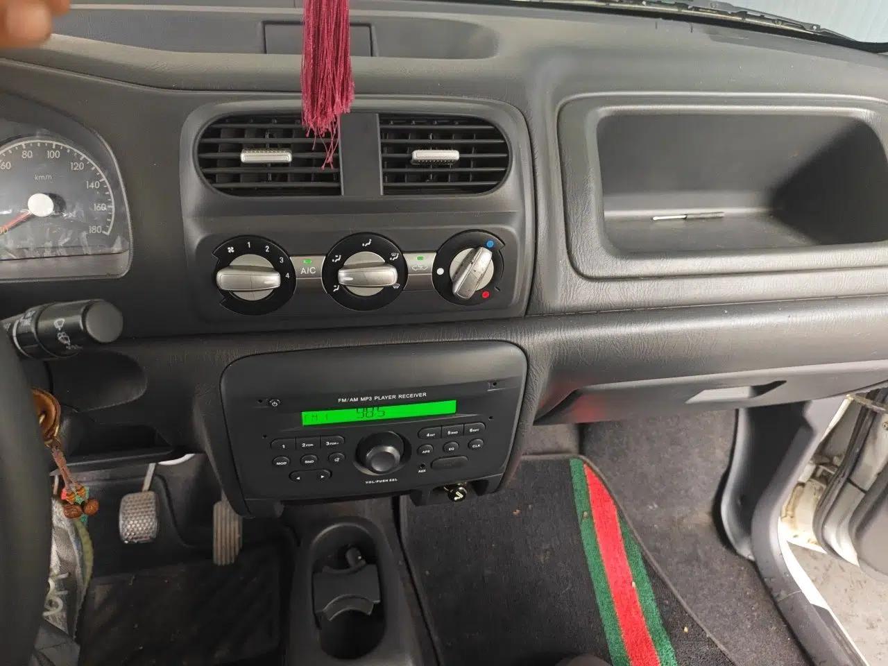 Suzuki Wagon R 2016 1.4L Manual Value Model — миниатюра 13