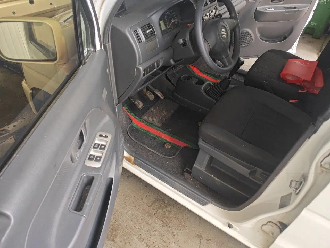 Suzuki Wagon R 2016 1.4L Manual Value Model — миниатюра 16