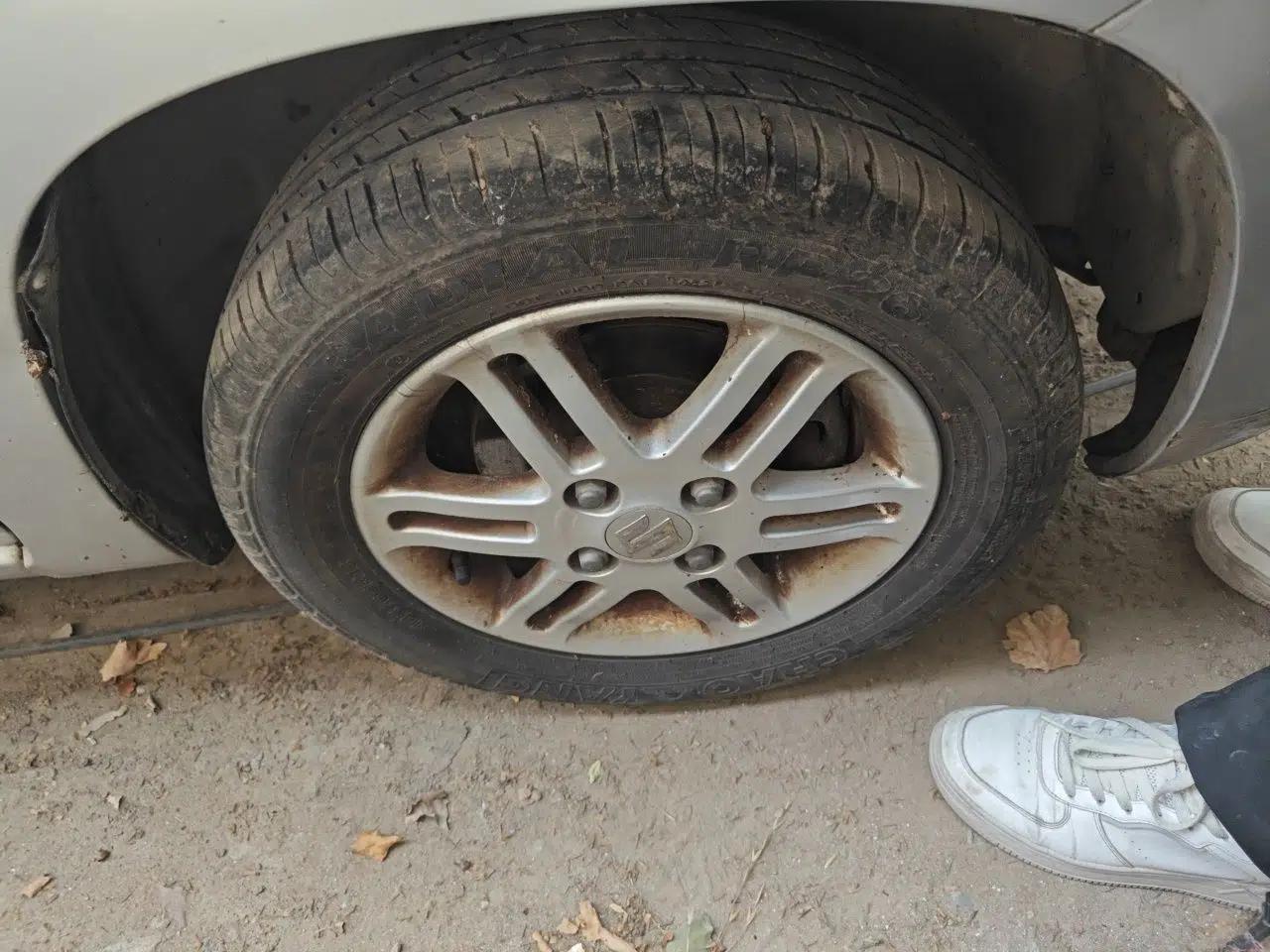Suzuki Wagon R 2012 e 1.4L Manual VVT Standard Model China IV standard — миниатюра 8