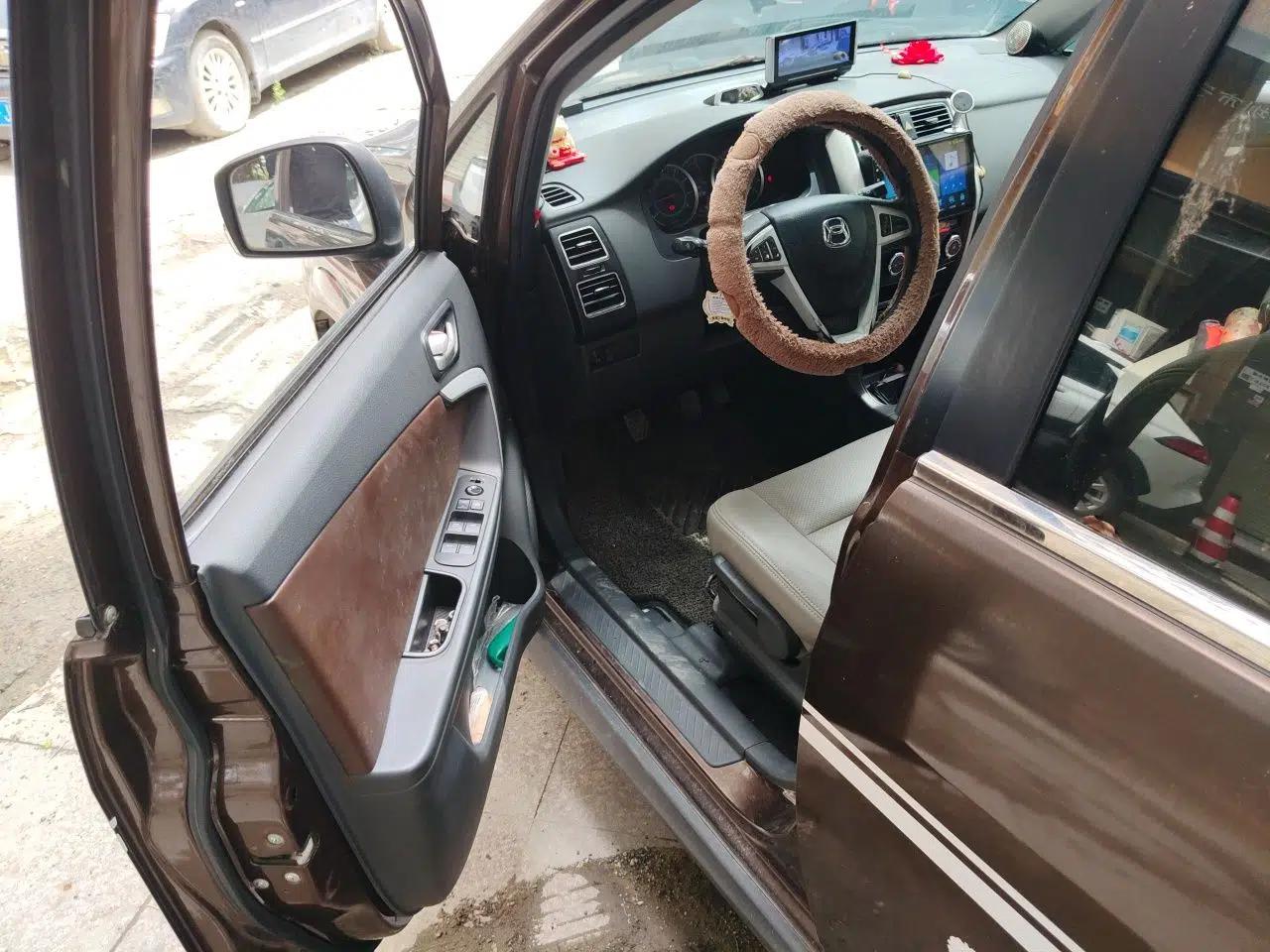 Suzuki Liana A6 2016 Hatchback 1.4L Manual – Ideal Version — миниатюра 16