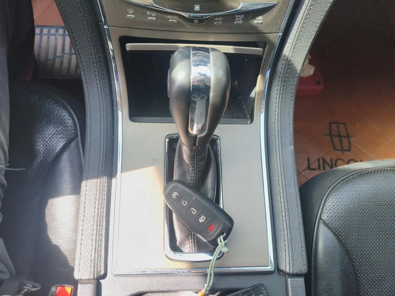 Lincoln MKX US-spec 3.7 automatic — миниатюра 14