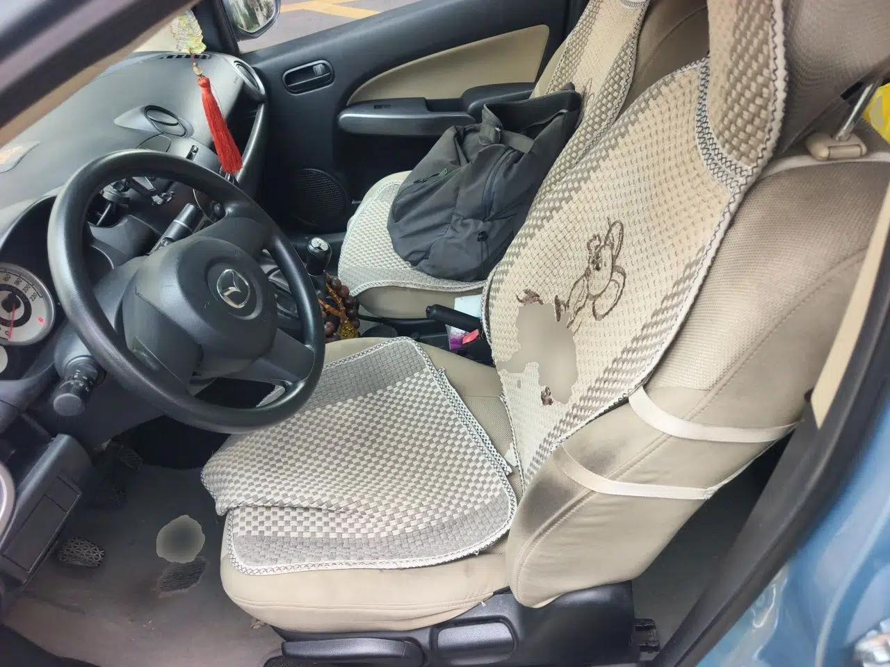 Mazda 2 2008 1.3L Manual Standard Edition — миниатюра 15