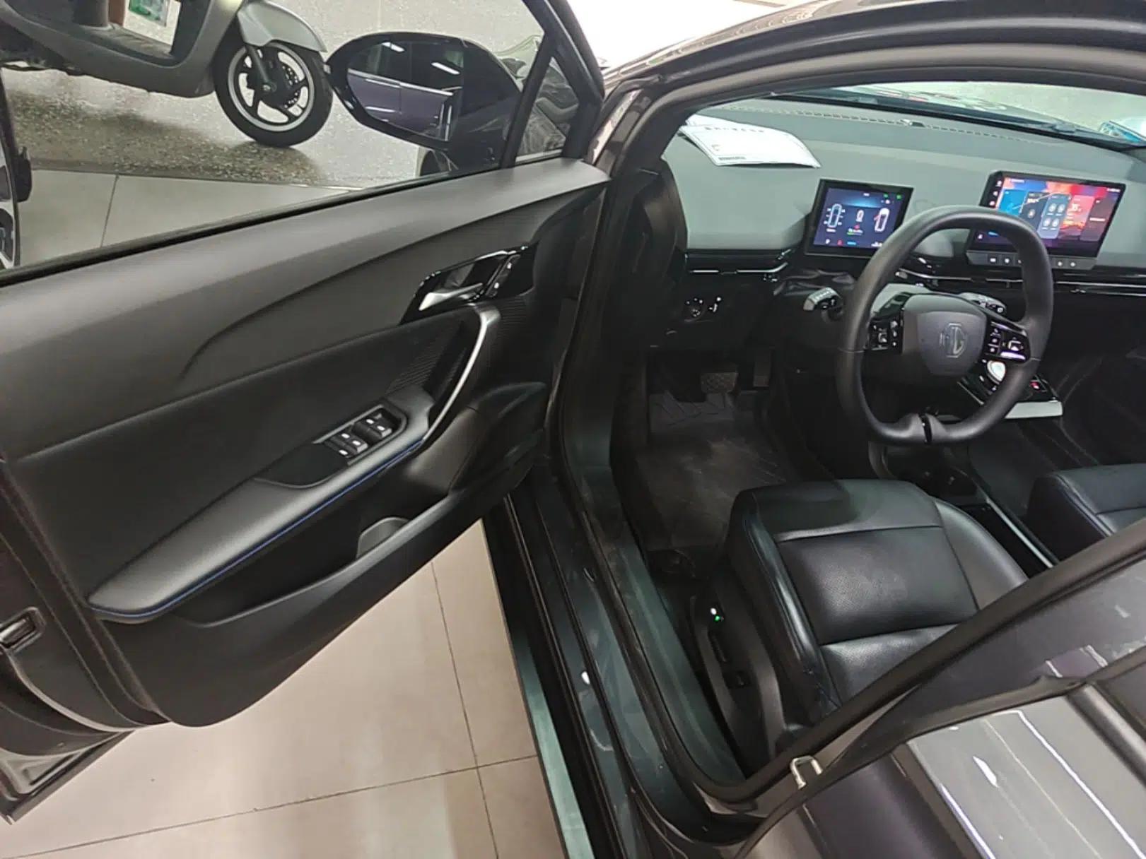MG 4 EV 2023 415 km Range Sea-Faring Champion Edition — миниатюра 23
