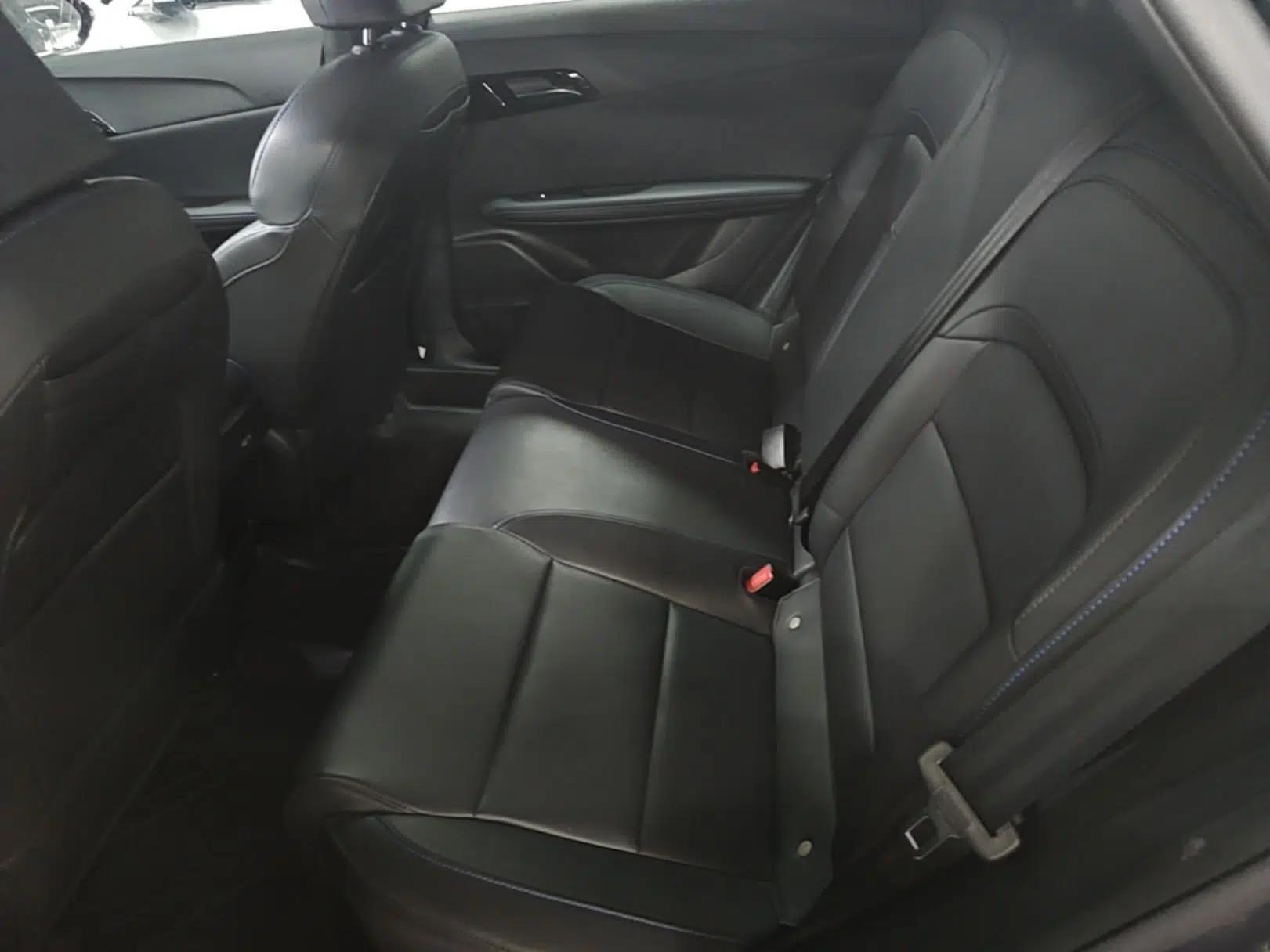 MG 4 EV 2023 415 km Range Sea-Faring Champion Edition — миниатюра 25