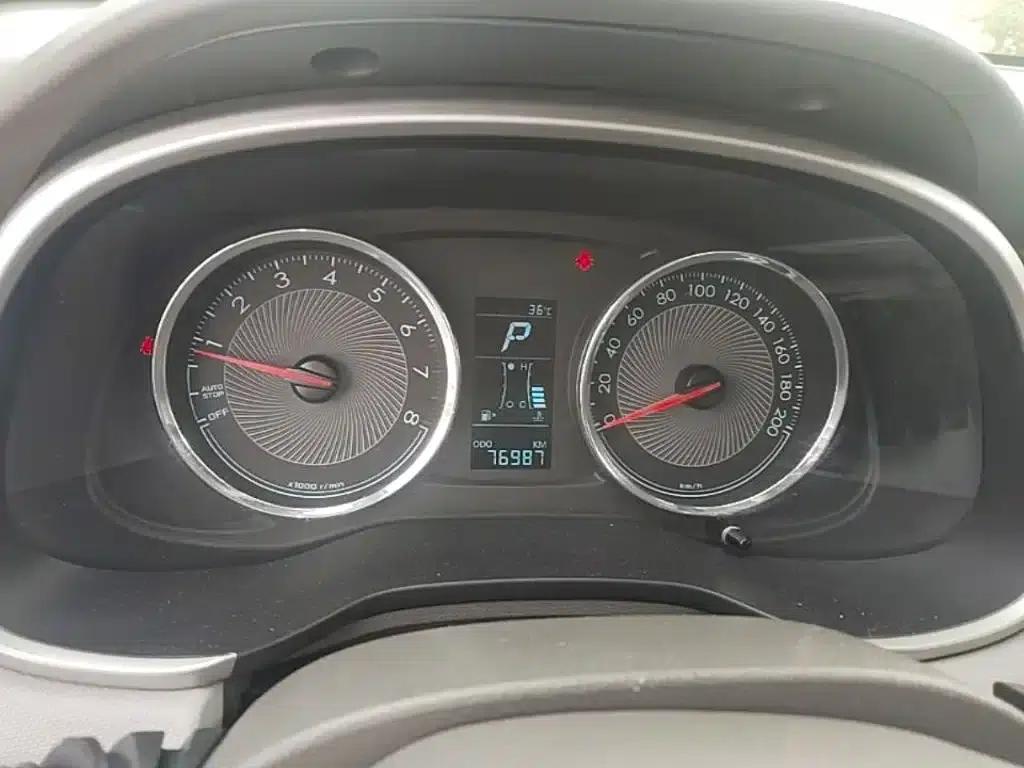 Chevrolet Aveo RV 2016 1.5L Automatic Comfortline Edition — миниатюра 12