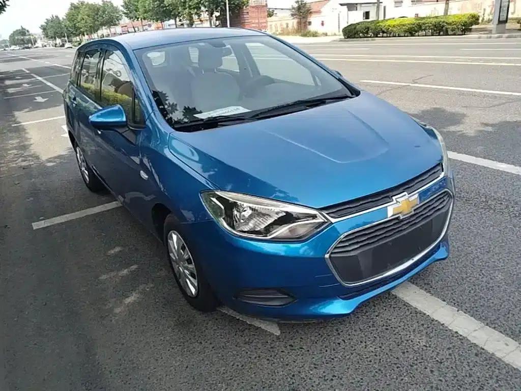 Chevrolet Aveo RV 2016 1.5L Automatic Comfortline Edition — миниатюра 4