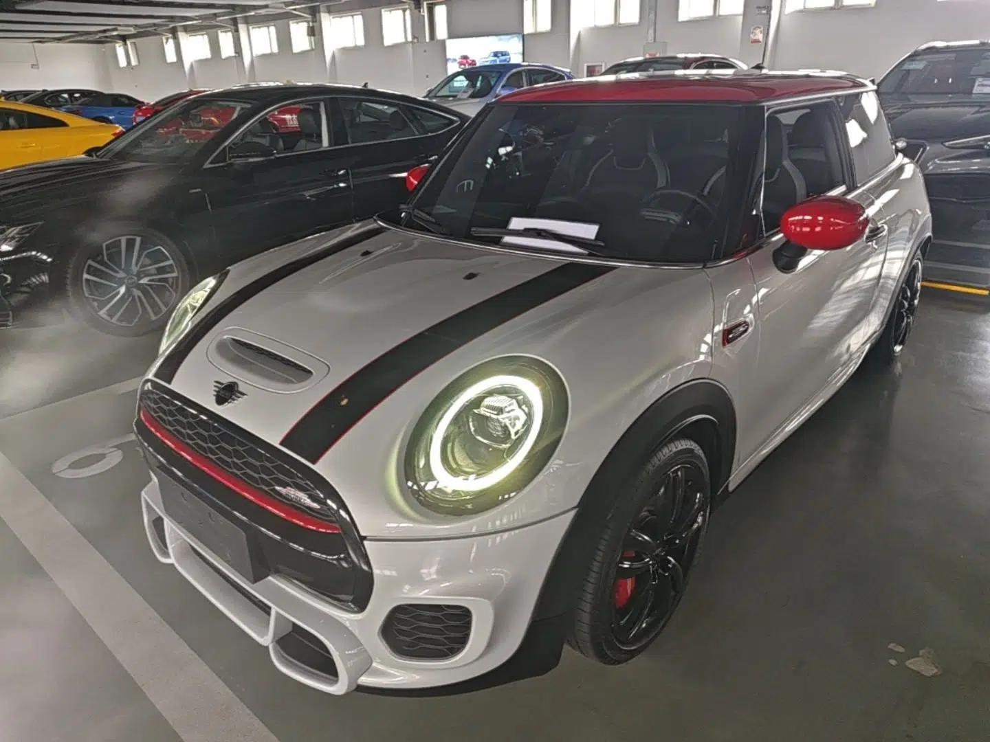 MINI JCW 2021 2.0T JOHN COOPER WORKS — миниатюра 1