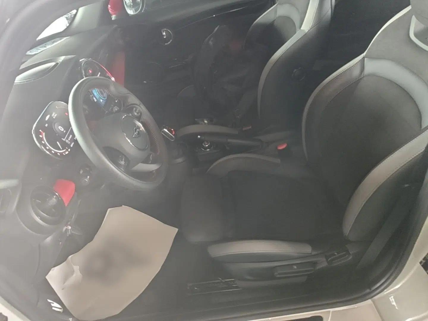 MINI JCW 2021 2.0T JOHN COOPER WORKS — миниатюра 22