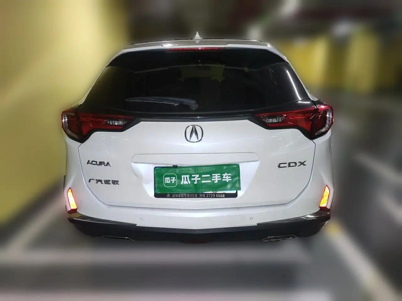 Acura CDX 2016 1.5T Two-Wheel Drive Deluxe Edition — миниатюра 5