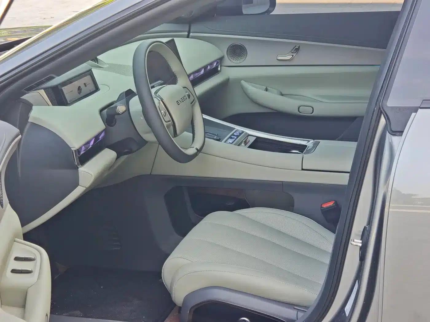 Exeed ES 2025 Range Extender Pro Highway Assist Driving — миниатюра 6
