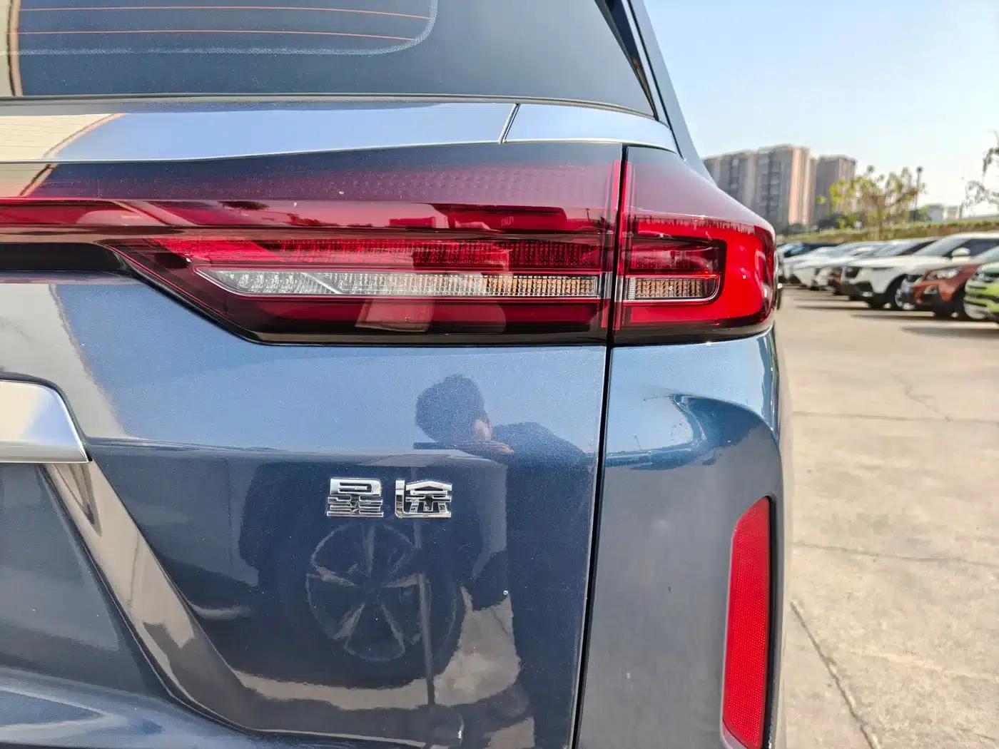 Starry Night 2021 390T AWD Star Supreme Edition — миниатюра 22