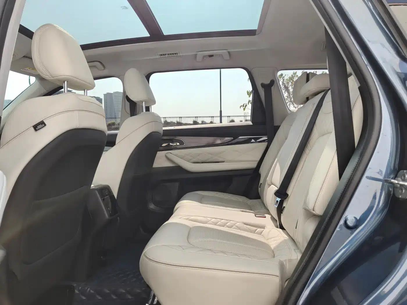 Starry Night 2021 390T AWD Star Supreme Edition — миниатюра 7